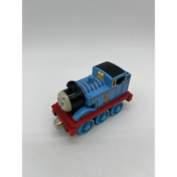 Thomas the Train Learning Curve Take n Play Lot of 8 Square Magnetic Diecast - Picture 7 of 8